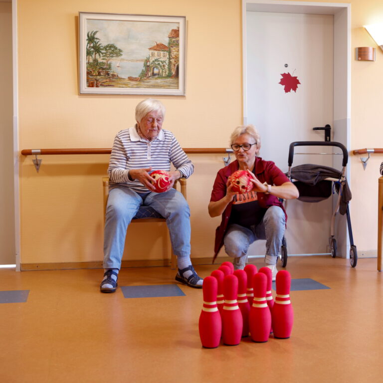 Spielrunde im Seniorenzentrum Göttingen